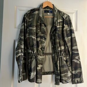 Camo print size small jacket